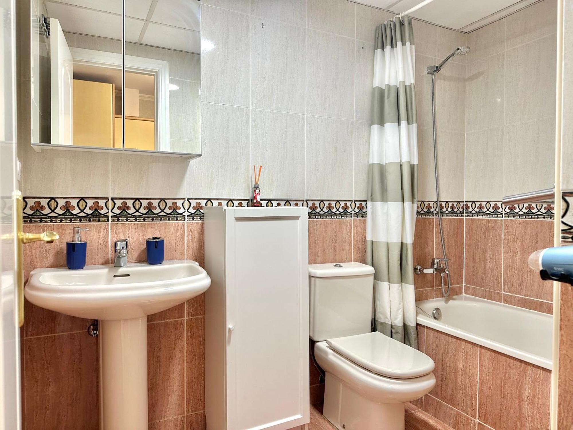 Studio In Costa Del Sol, Sea, Sunshine & Views Фуeнхирола Екстериор снимка